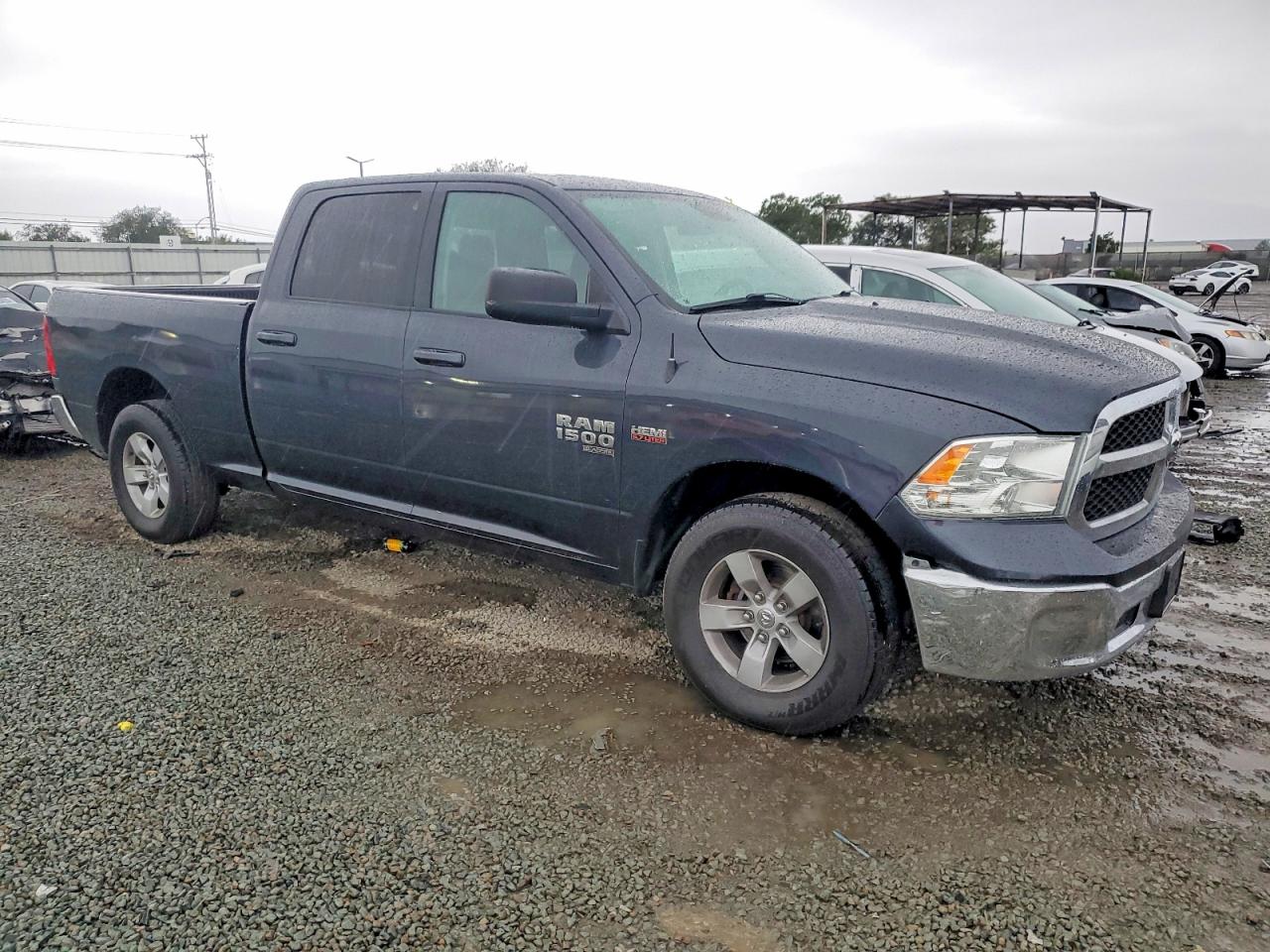 2019 RAM 1500 CLASSIC SLT photo 4