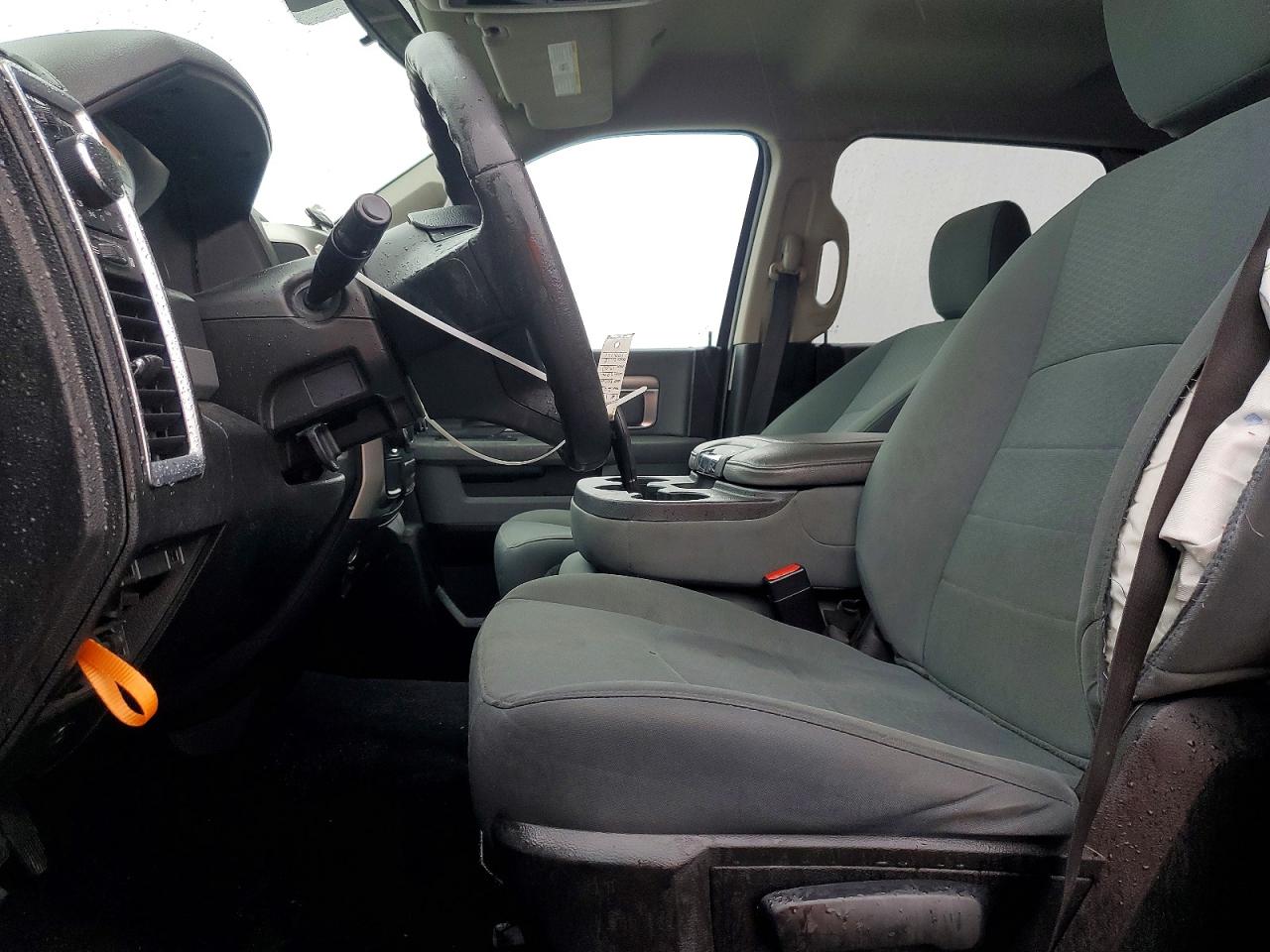 2019 RAM 1500 CLASSIC SLT photo 7