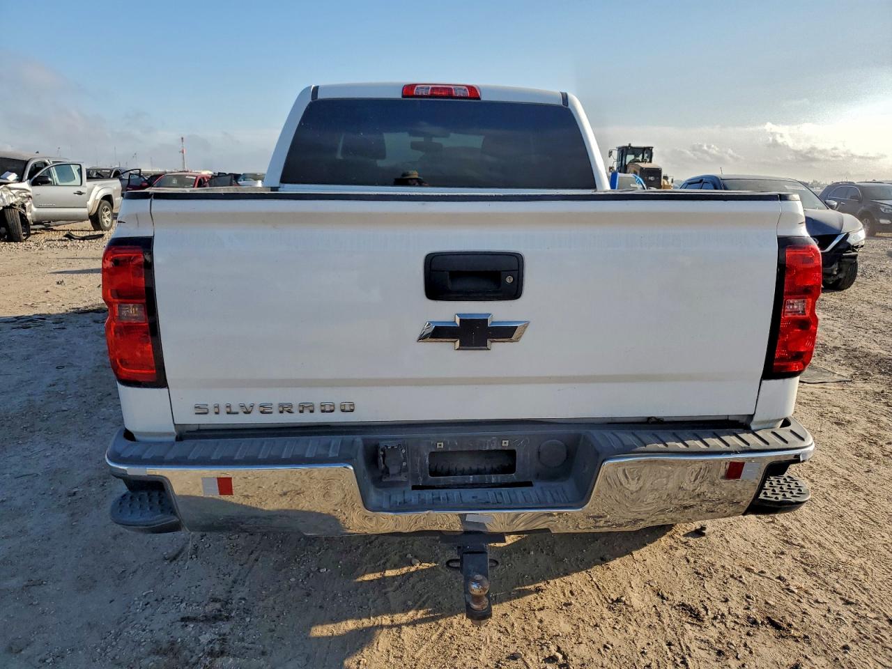 2014 CHEVROLET SILVERADO C1500 photo 6