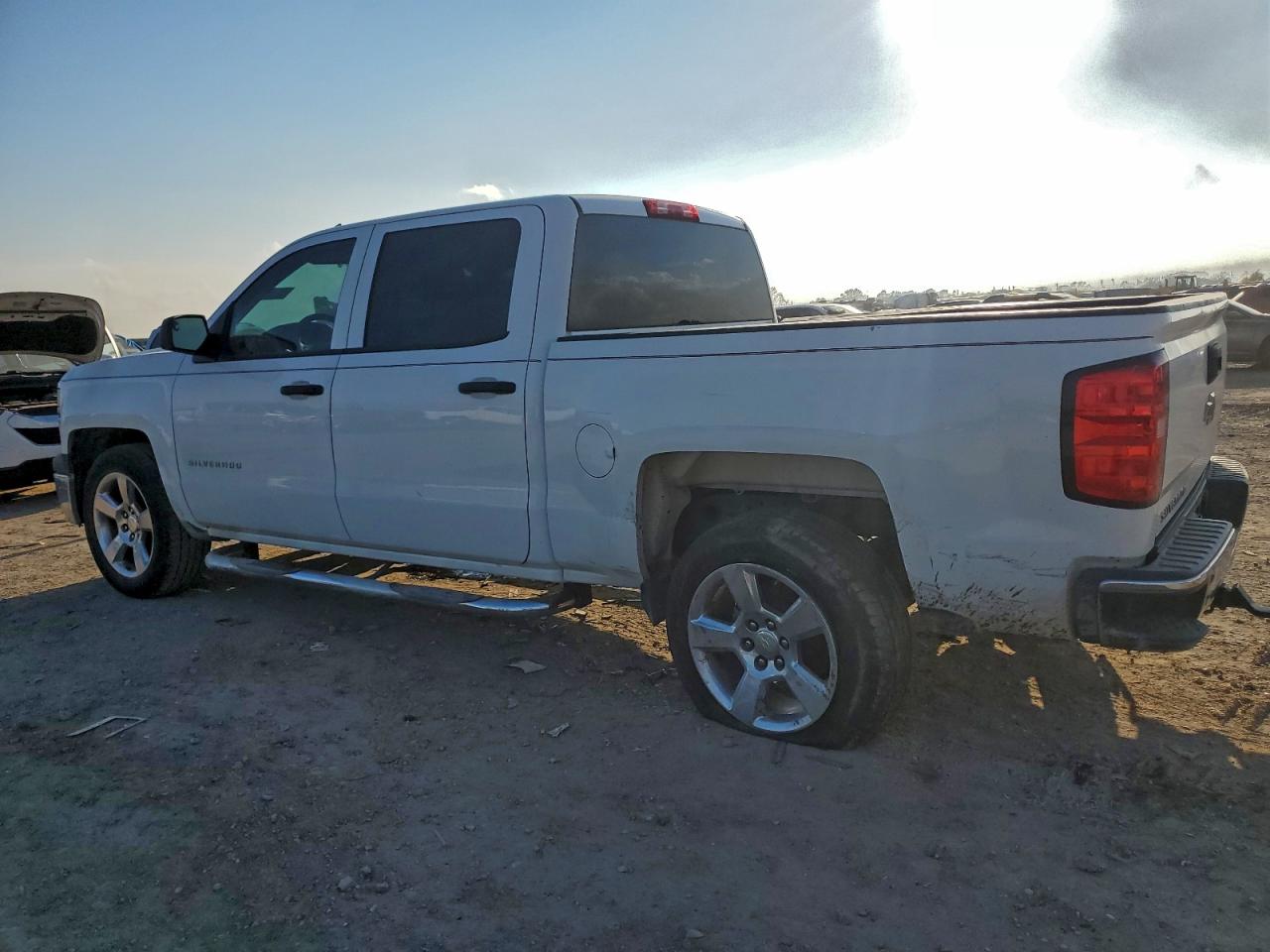 2014 CHEVROLET SILVERADO C1500 photo 2