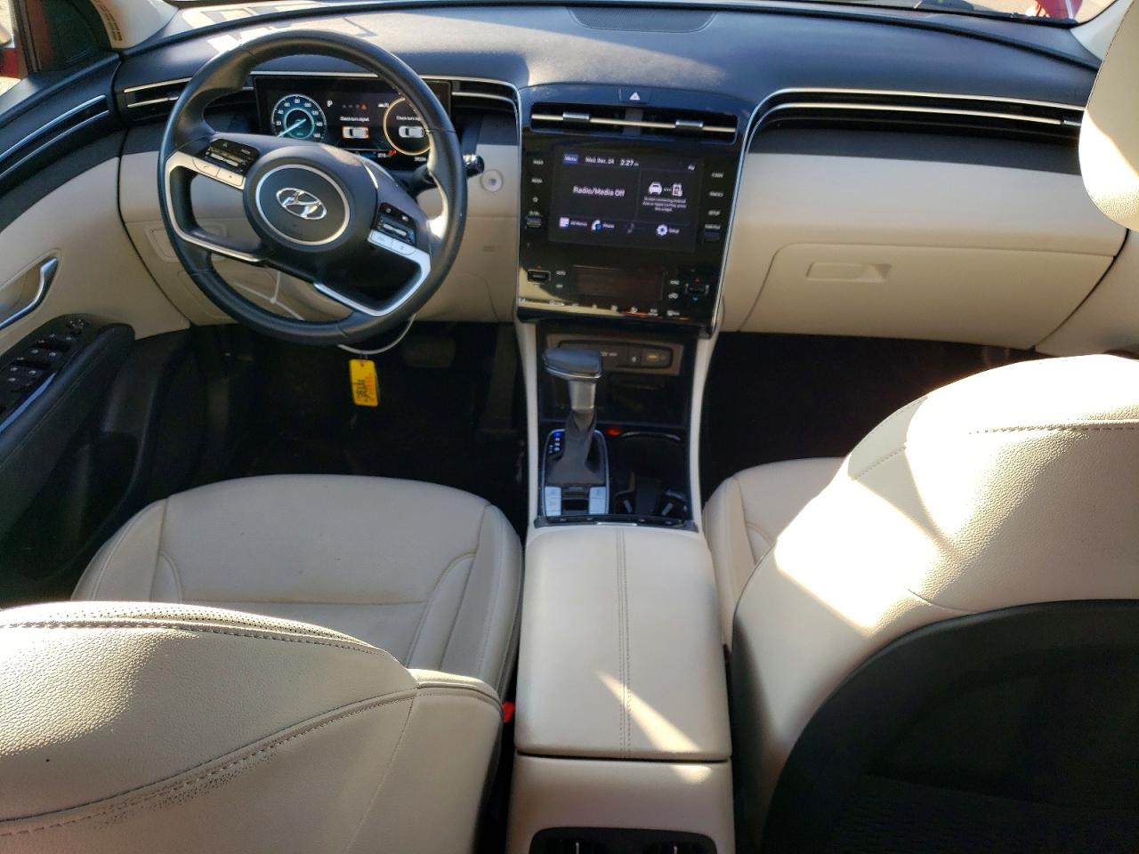 2022 HYUNDAI TUCSON SEL photo 15