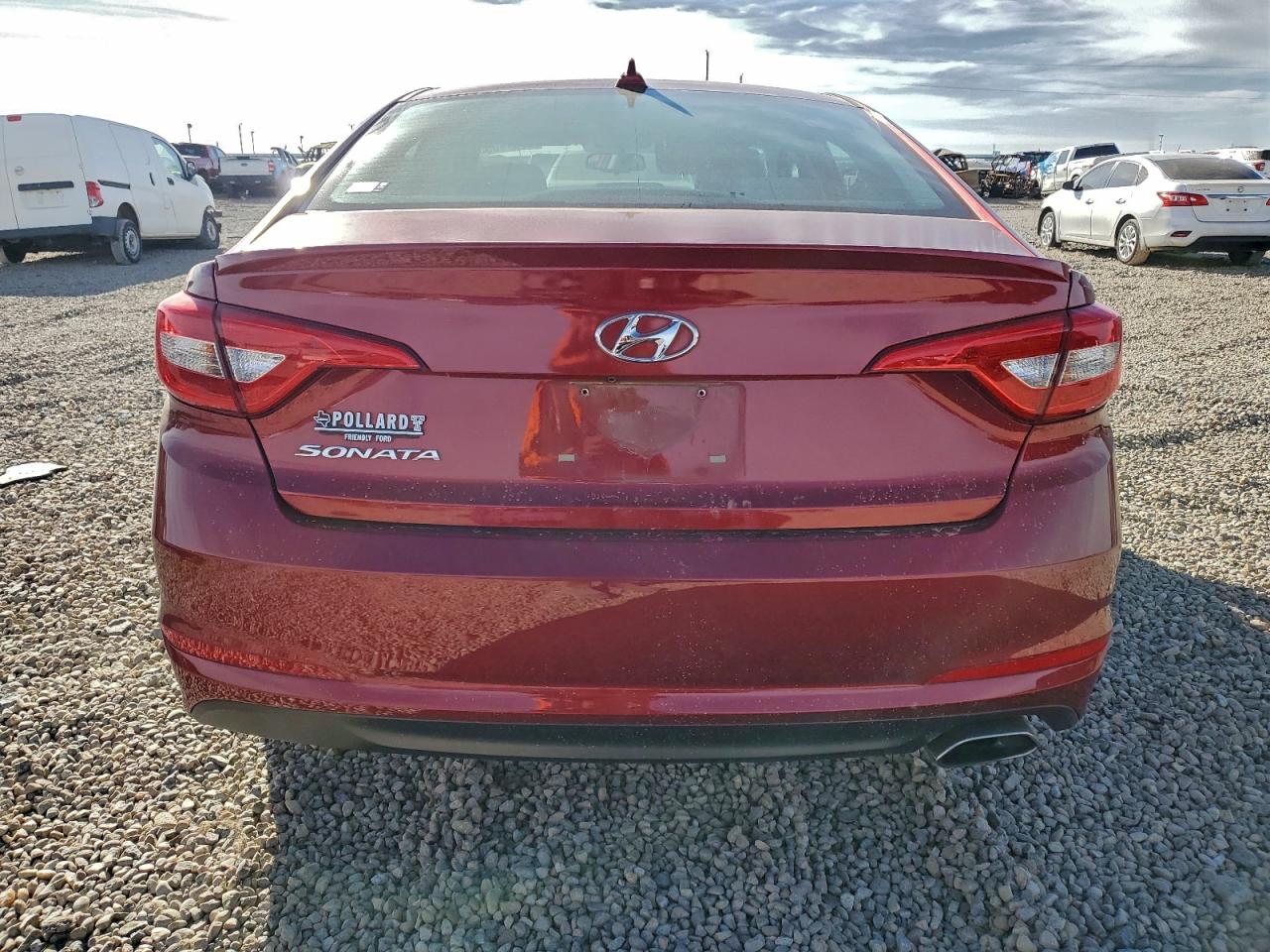 2016 HYUNDAI SONATA SE photo 11