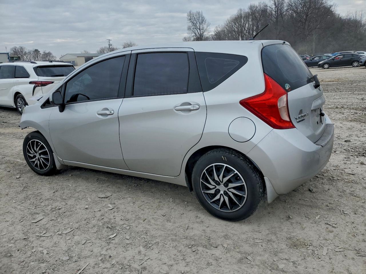 2014 NISSAN VERSA NOTE S photo 2