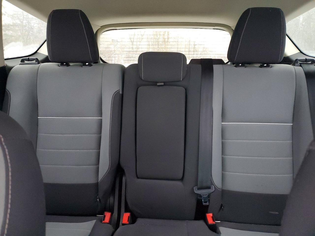 2015 FORD ESCAPE SE photo 10