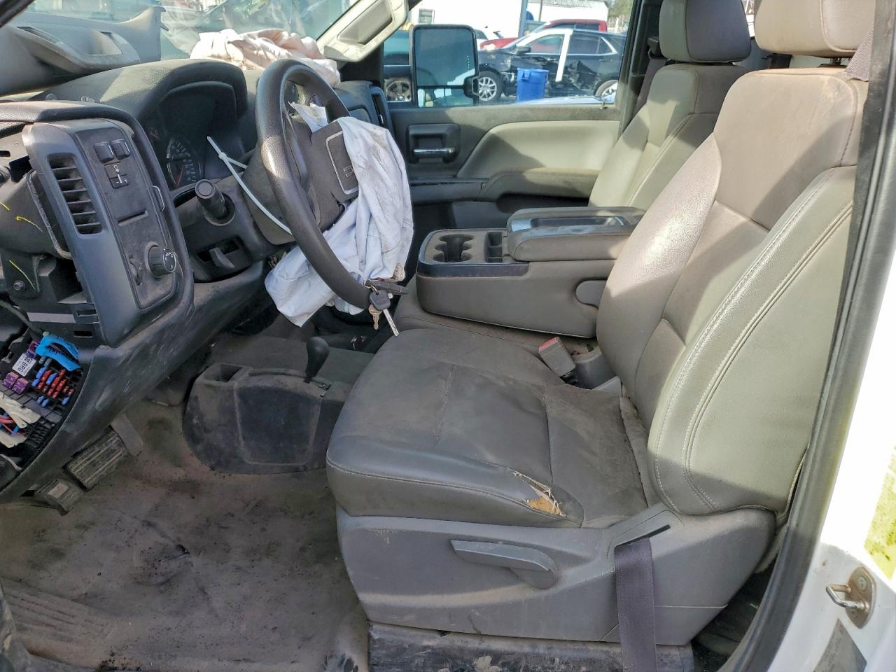 2017 GMC SIERRA K2500 HEAVY DUTY photo 7