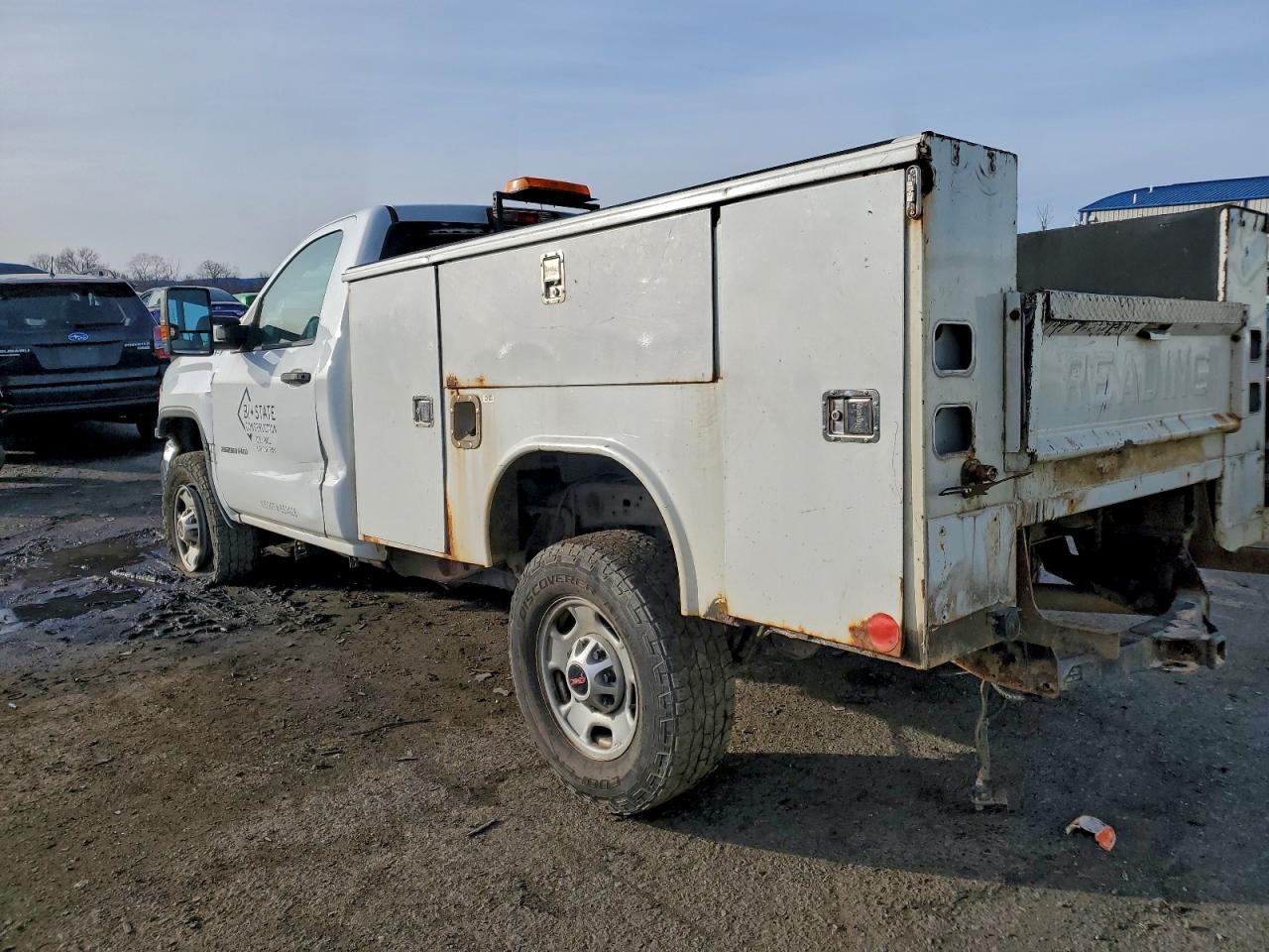 2017 GMC SIERRA K2500 HEAVY DUTY photo 2