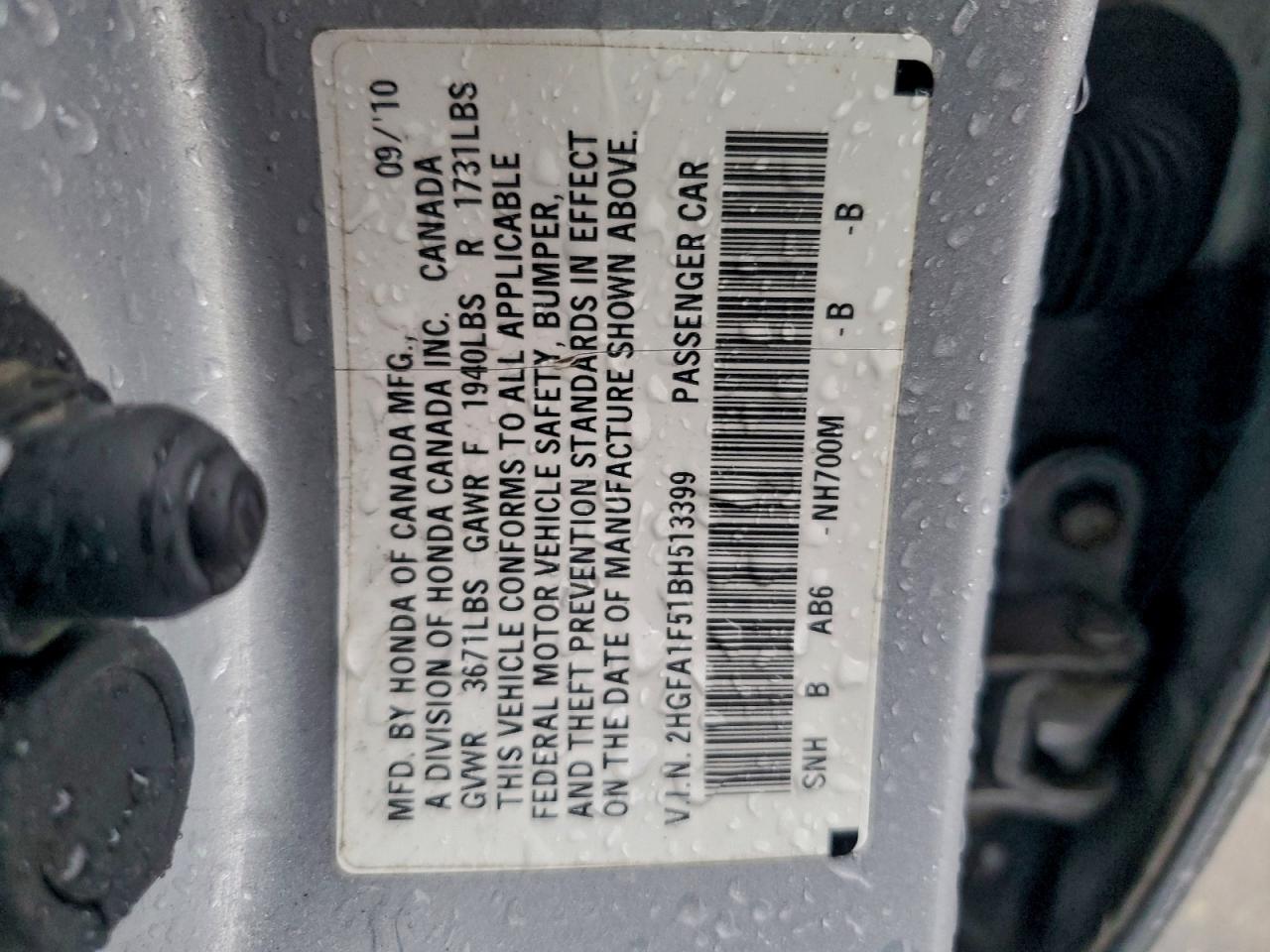 2011 HONDA CIVIC LX photo 12