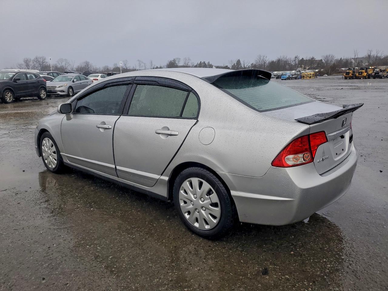 2011 HONDA CIVIC LX photo 2