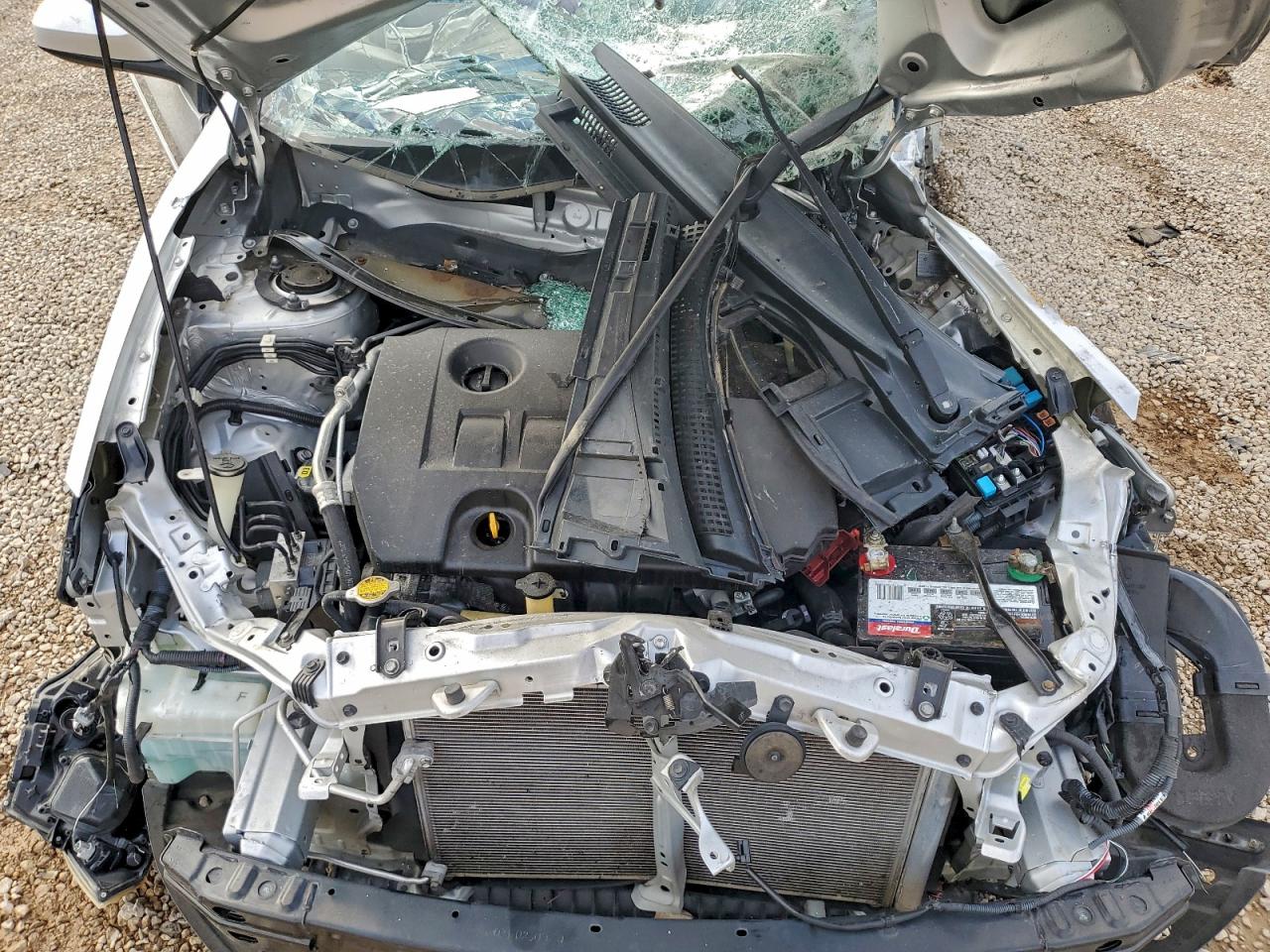 2015 TOYOTA COROLLA L photo 11