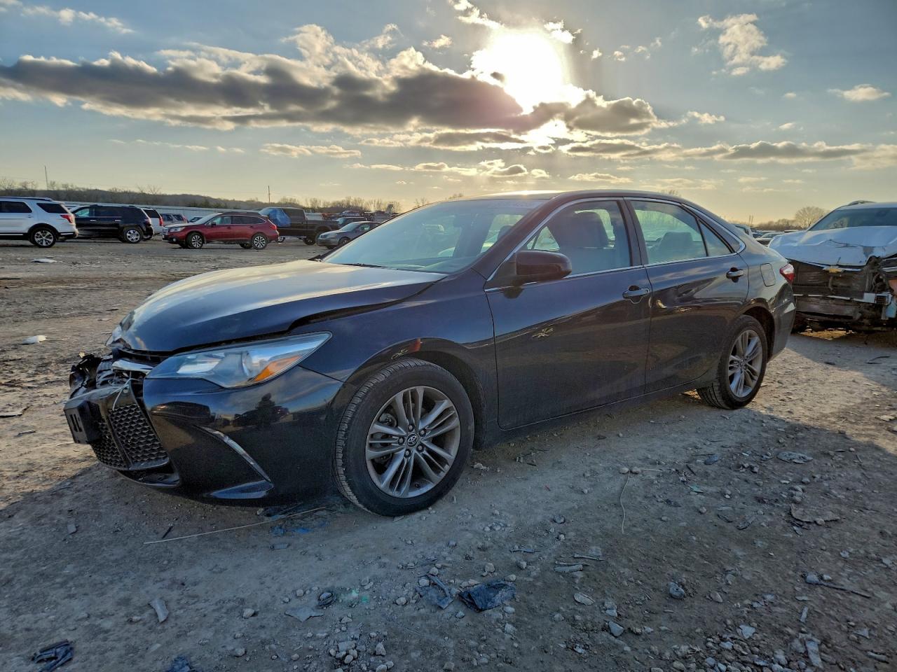 2015 TOYOTA CAMRY