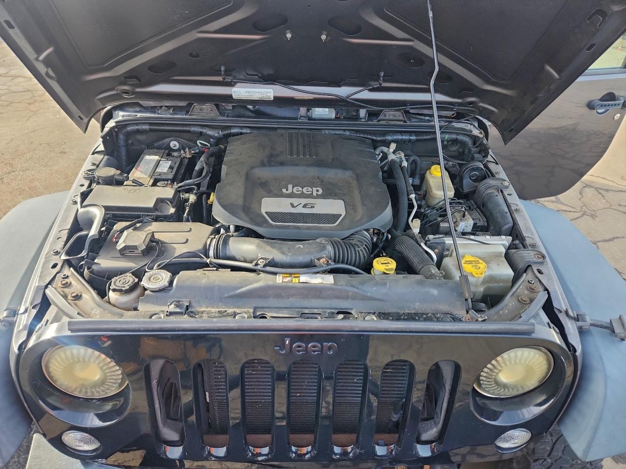 2016 JEEP WRANGLER UNLIMITED SPORT photo 11