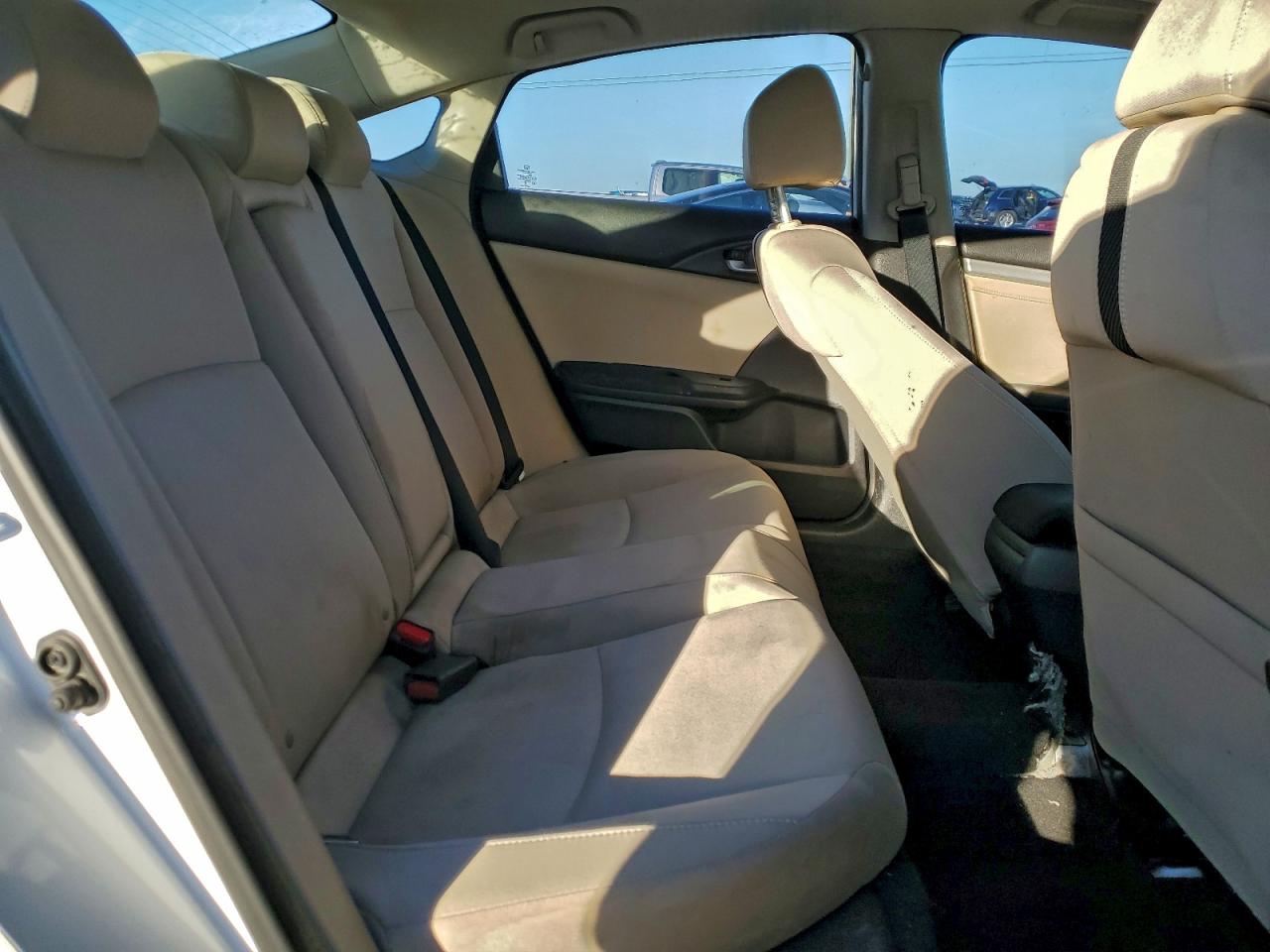 2016 HONDA CIVIC EX photo 10