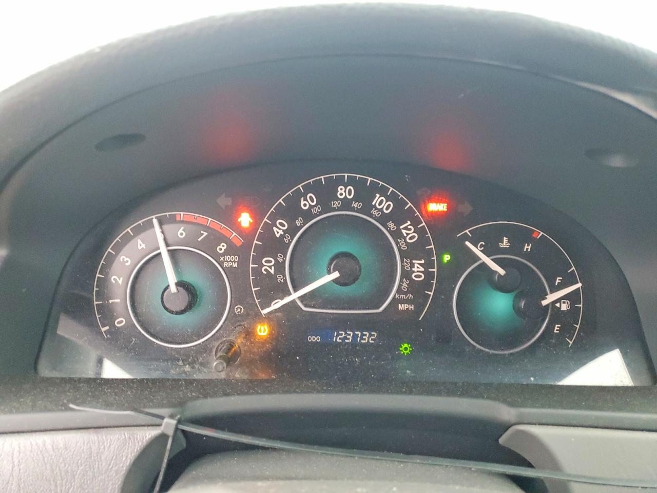 2008 TOYOTA CAMRY SOLARA SE photo 9