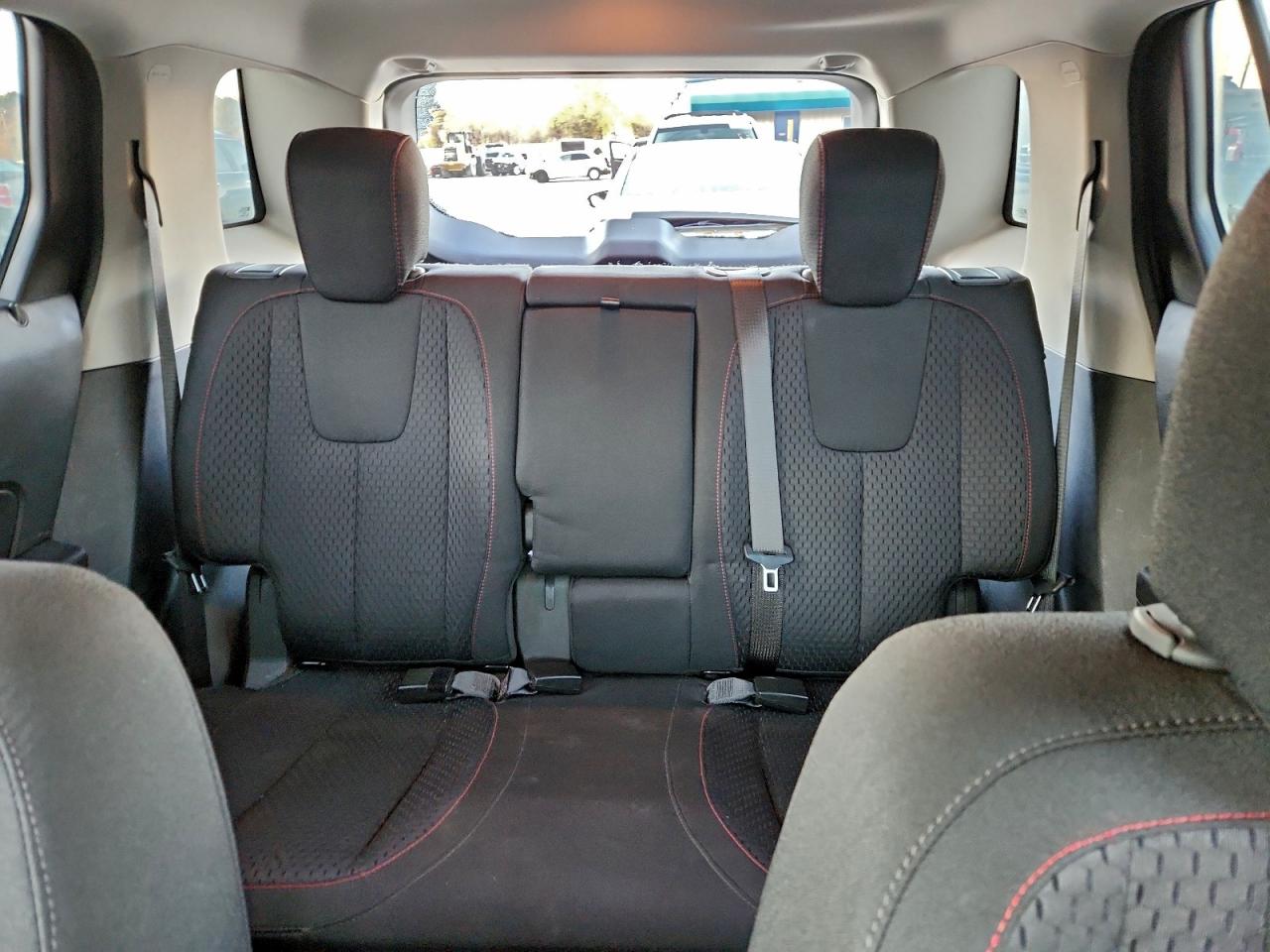 2013 GMC TERRAIN SLE photo 10