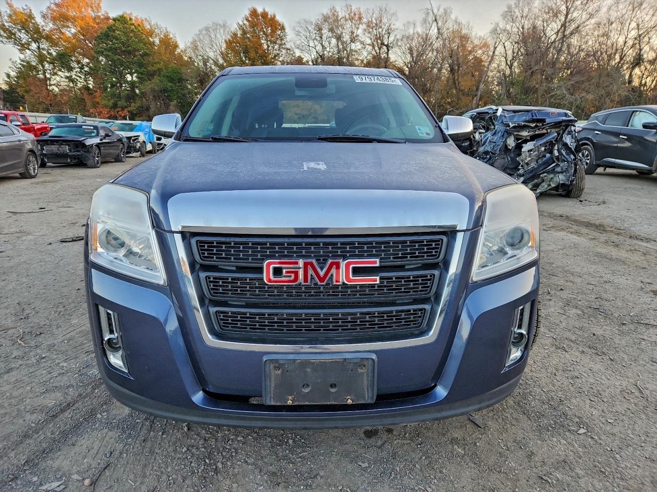 2013 GMC TERRAIN SLE photo 5