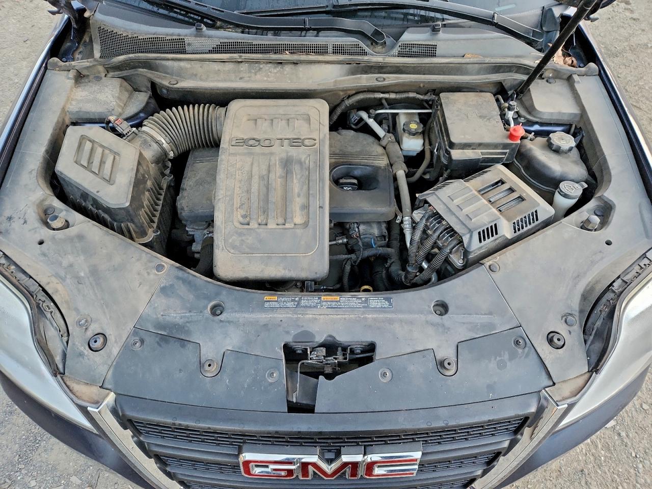 2013 GMC TERRAIN SLE photo 12
