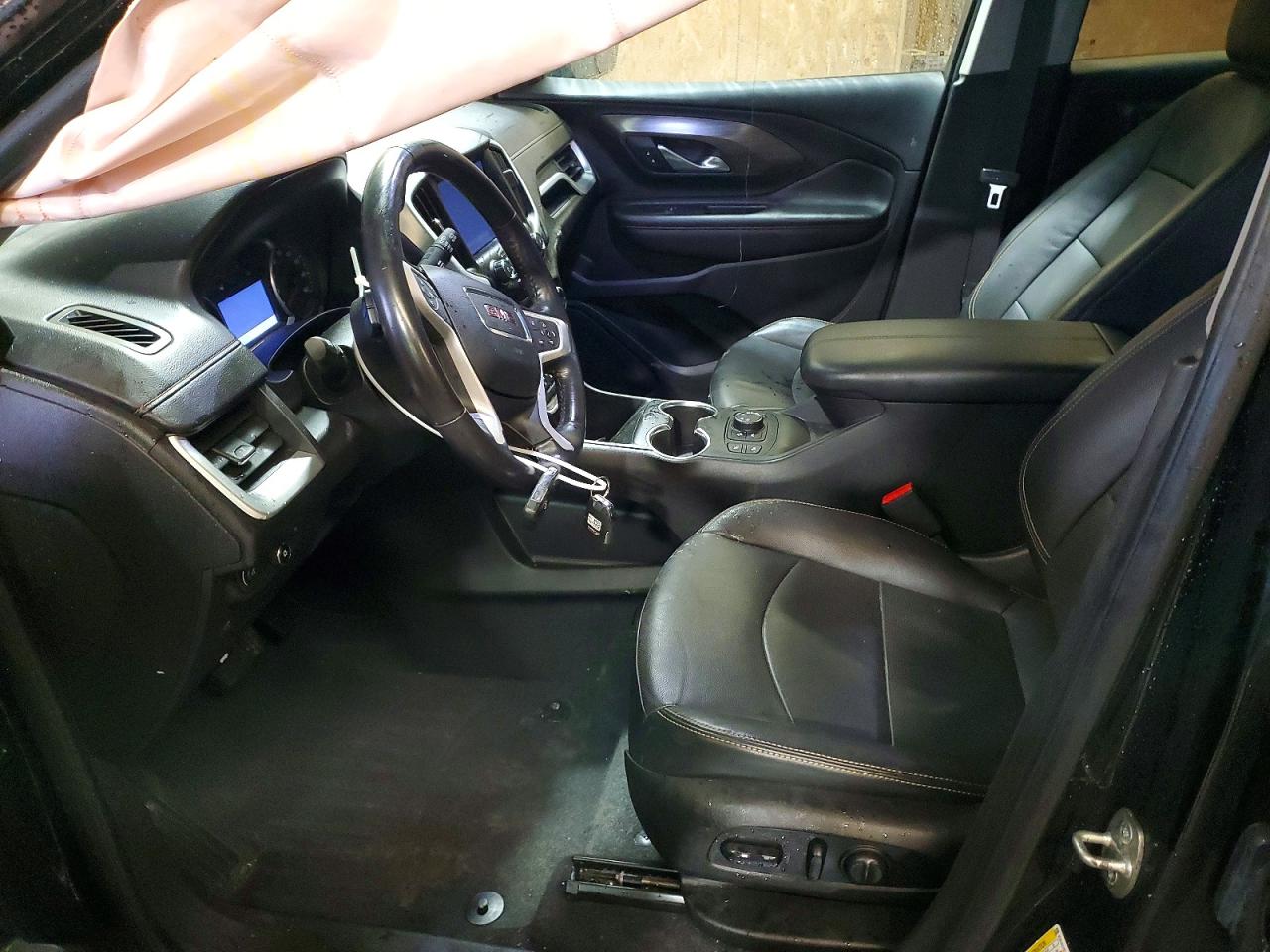 2020 GMC TERRAIN SLT photo 7