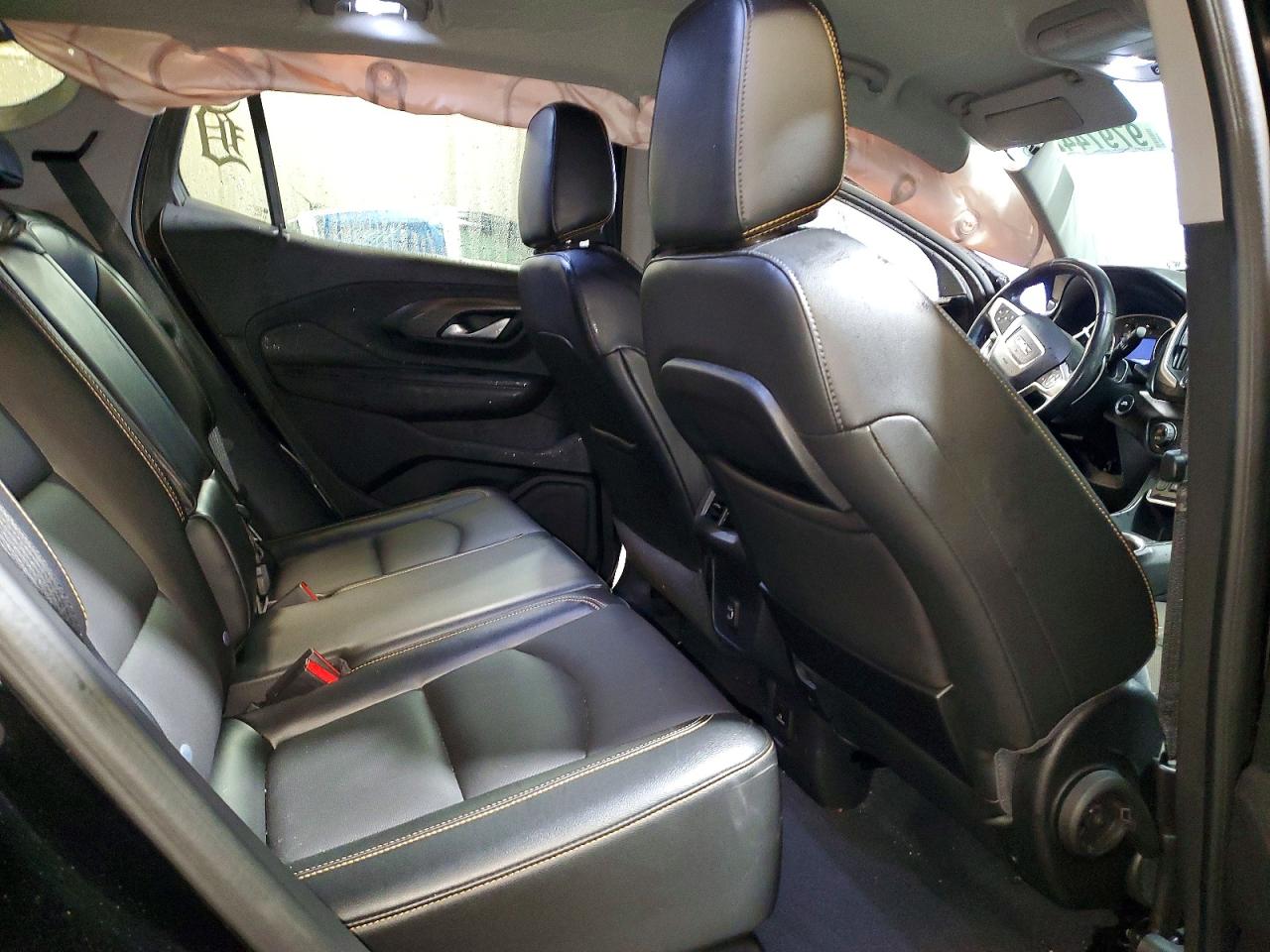 2020 GMC TERRAIN SLT photo 11
