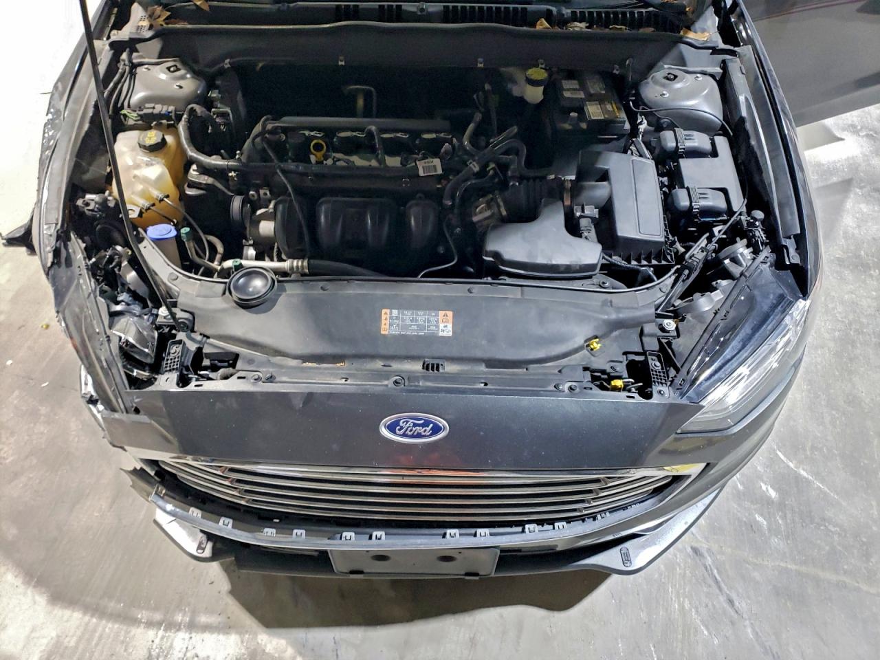 2017 FORD FUSION SE photo 11