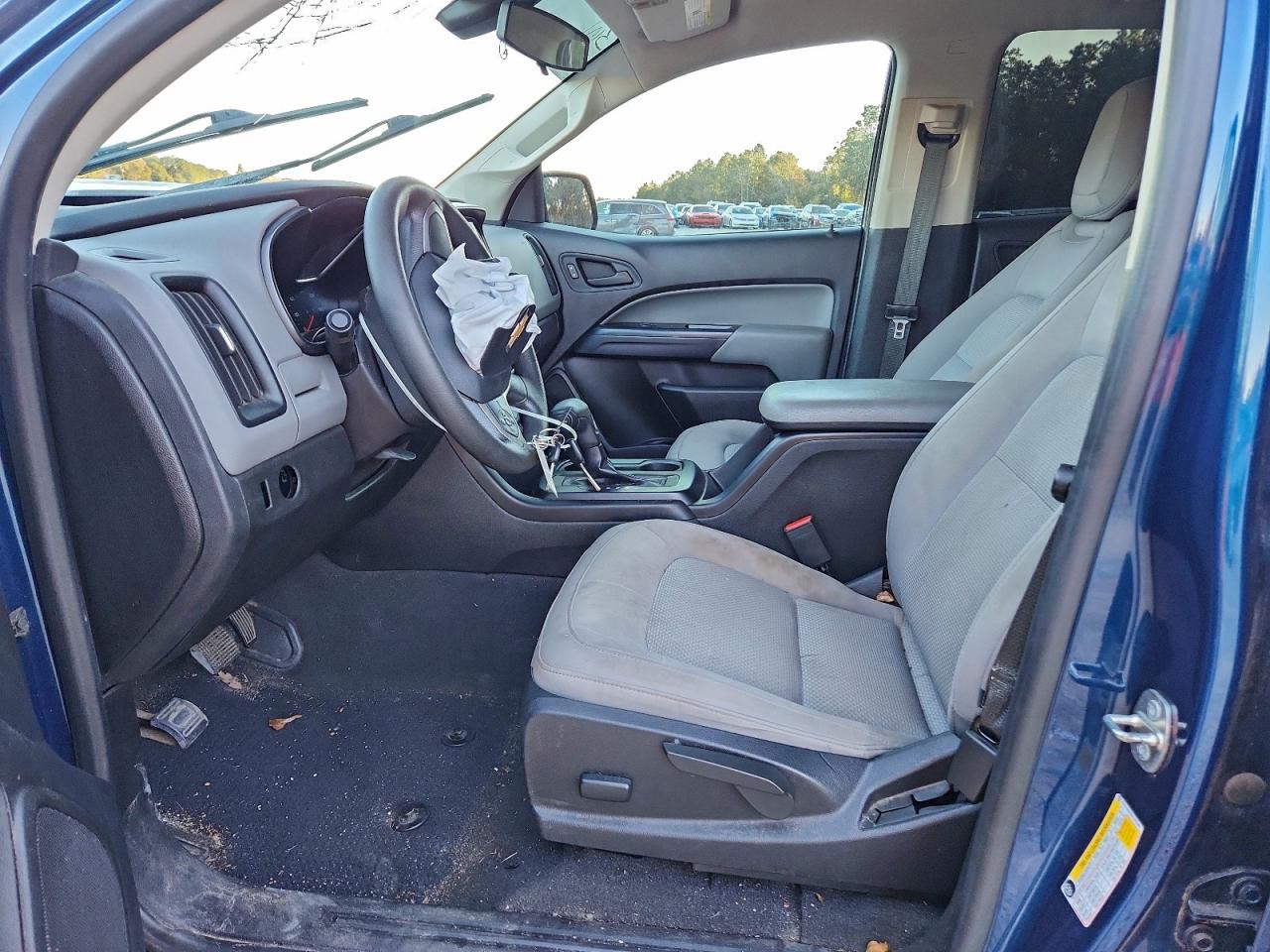 2019 CHEVROLET COLORADO photo 7