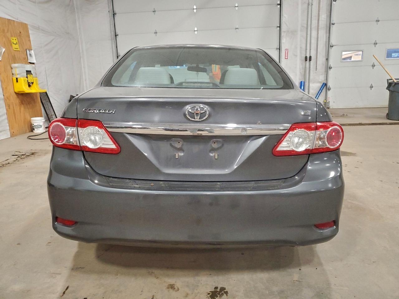 2011 TOYOTA COROLLA BASE photo 6