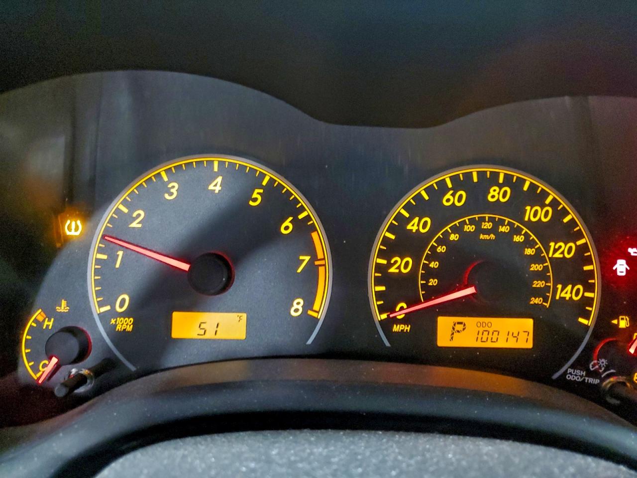 2011 TOYOTA COROLLA BASE photo 9