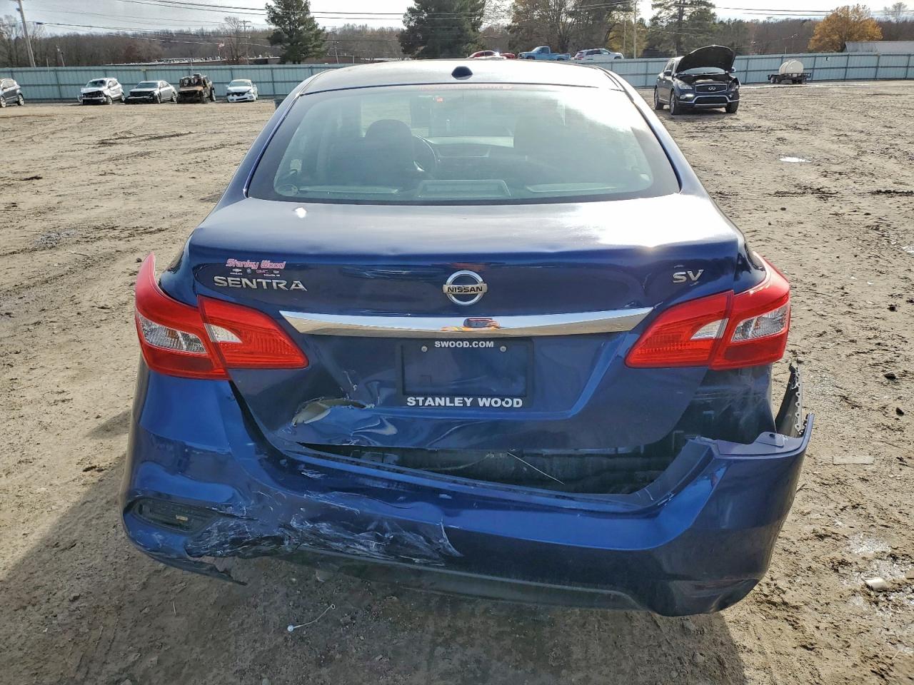 2018 NISSAN SENTRA S photo 6