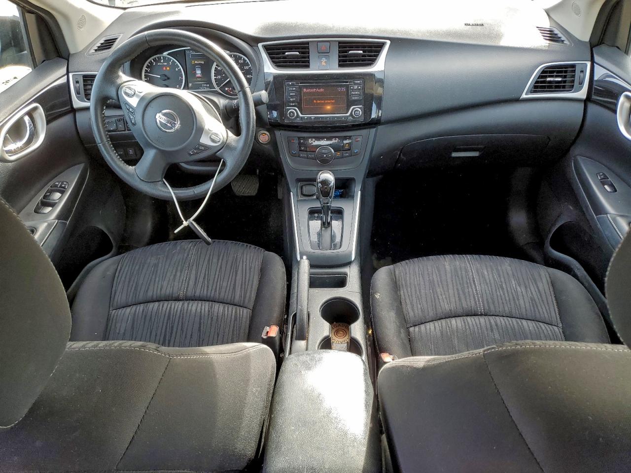 2018 NISSAN SENTRA S photo 8