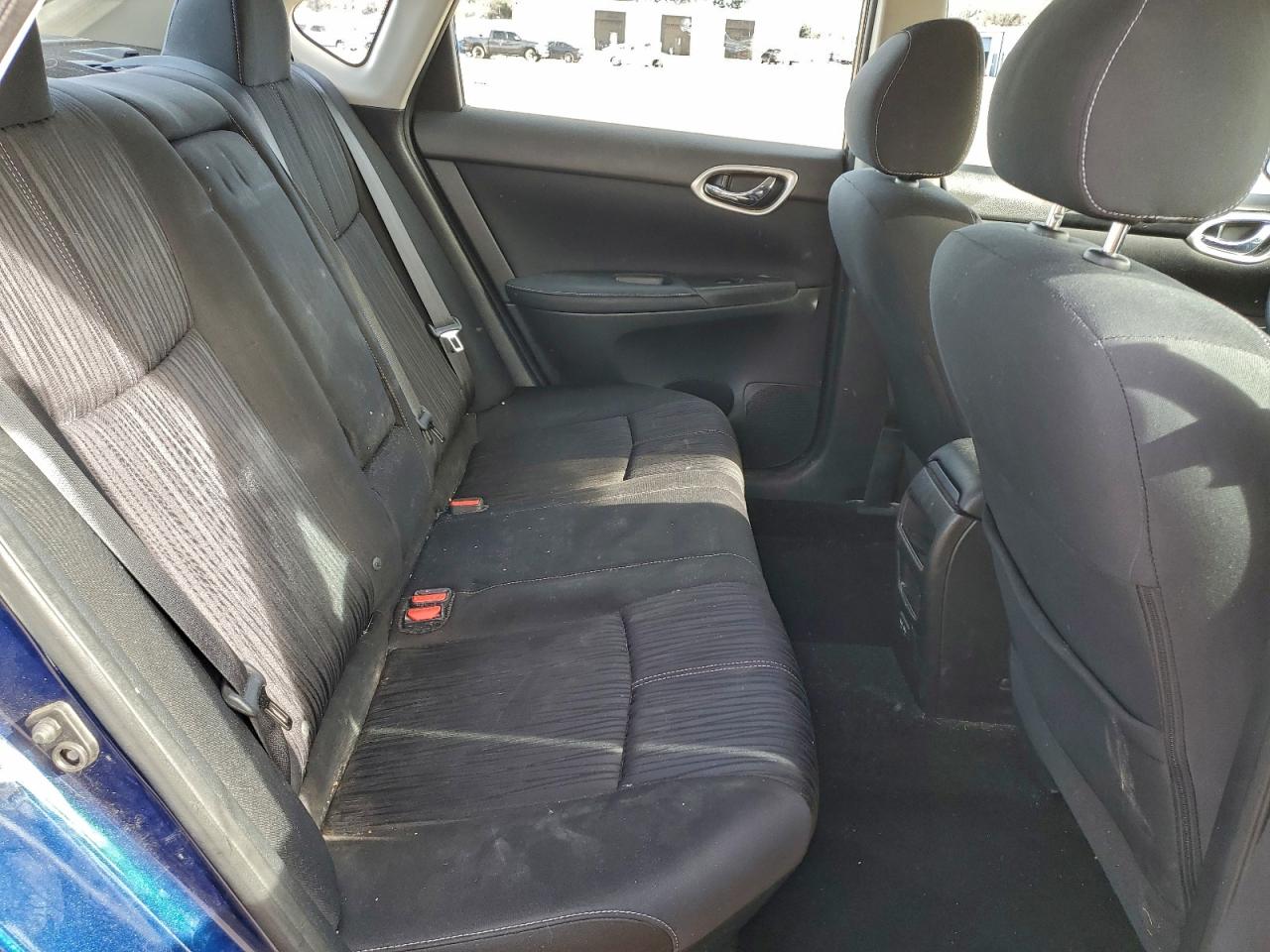 2018 NISSAN SENTRA S photo 10