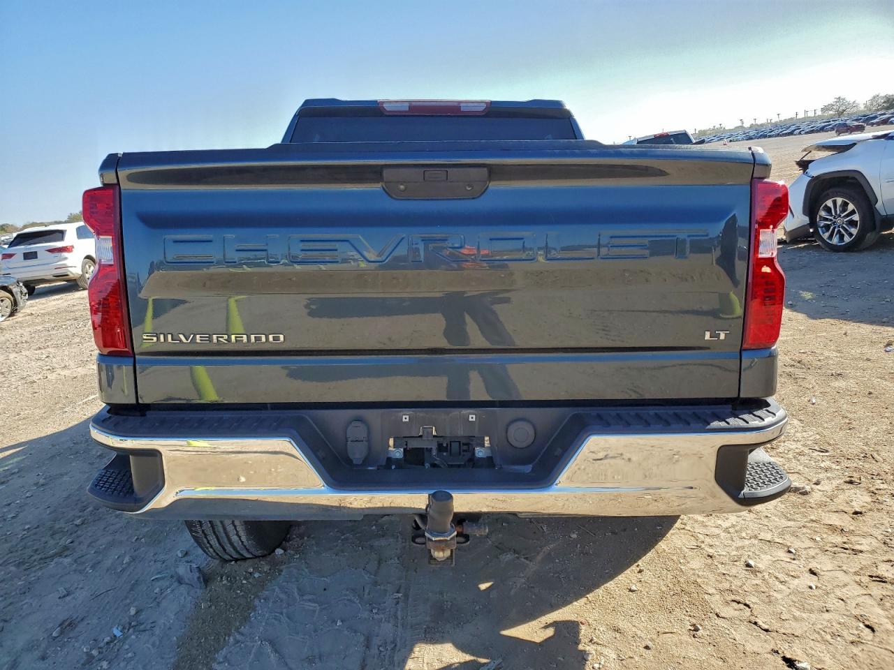 2020 CHEVROLET SILVERADO C1500 LT photo 6