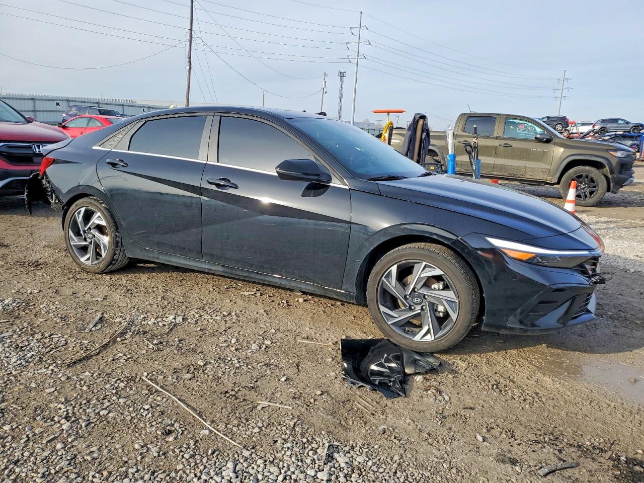 2025 HYUNDAI ELANTRA LIMITED photo 4