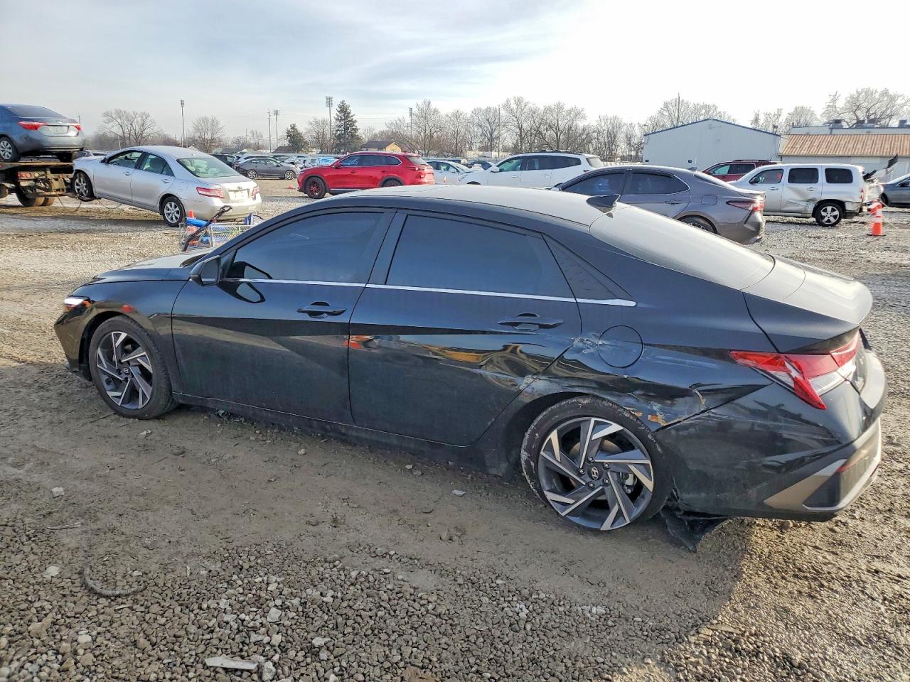 2025 HYUNDAI ELANTRA LIMITED photo 2
