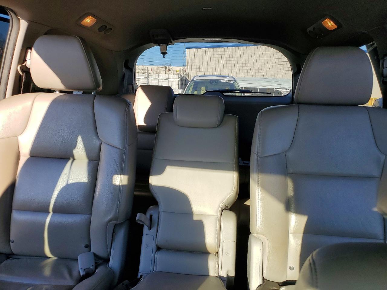 2016 HONDA ODYSSEY EXL photo 10