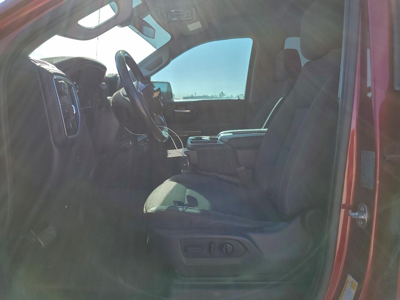 2019 CHEVROLET SILVERADO C1500 LT photo 7