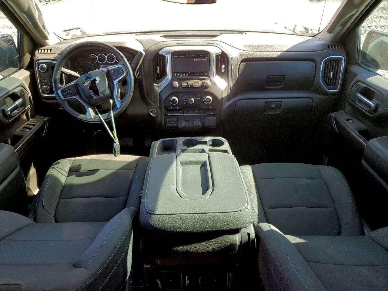 2019 CHEVROLET SILVERADO C1500 LT photo 8
