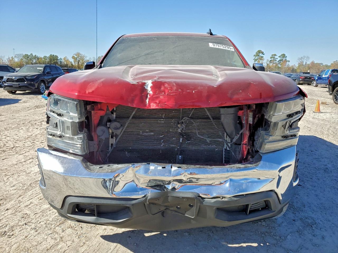 2019 CHEVROLET SILVERADO C1500 LT photo 5