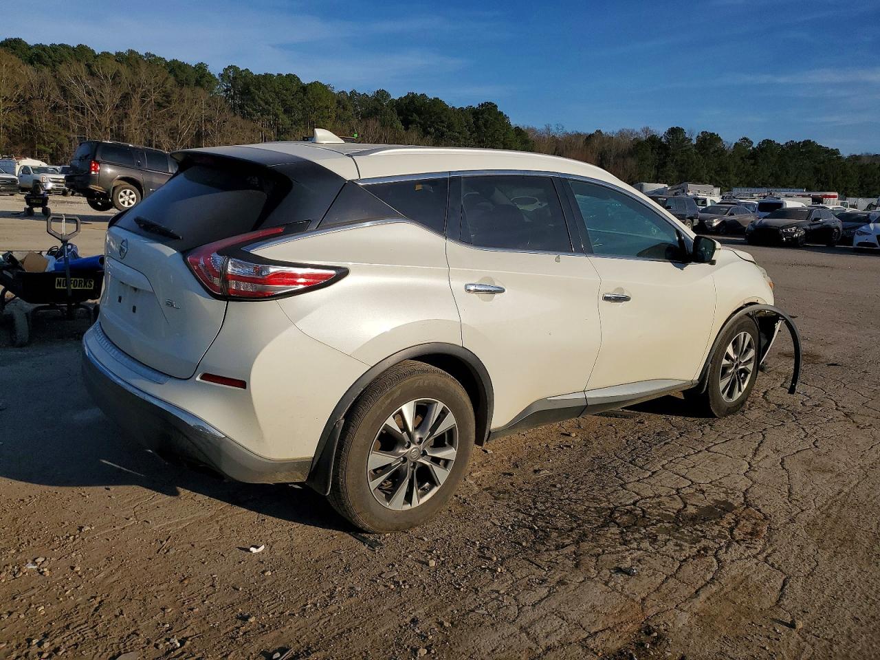 2017 NISSAN MURANO S photo 3