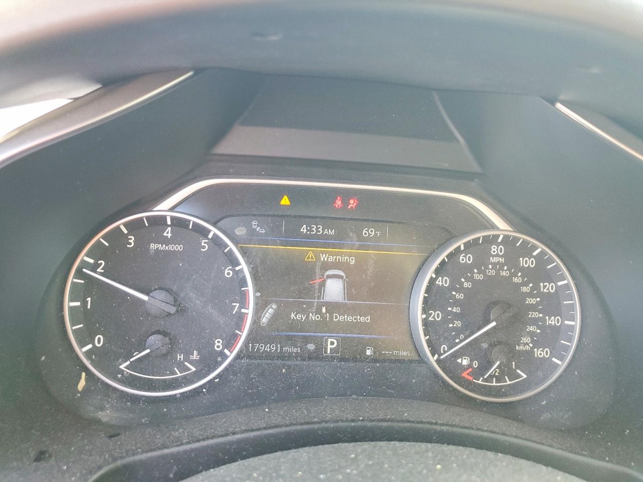2017 NISSAN MURANO S photo 9