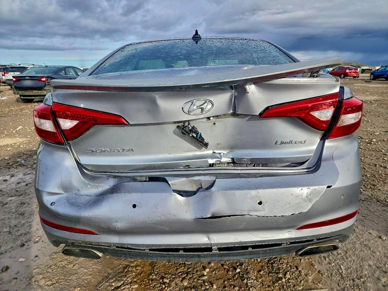2015 HYUNDAI SONATA SPORT photo 6