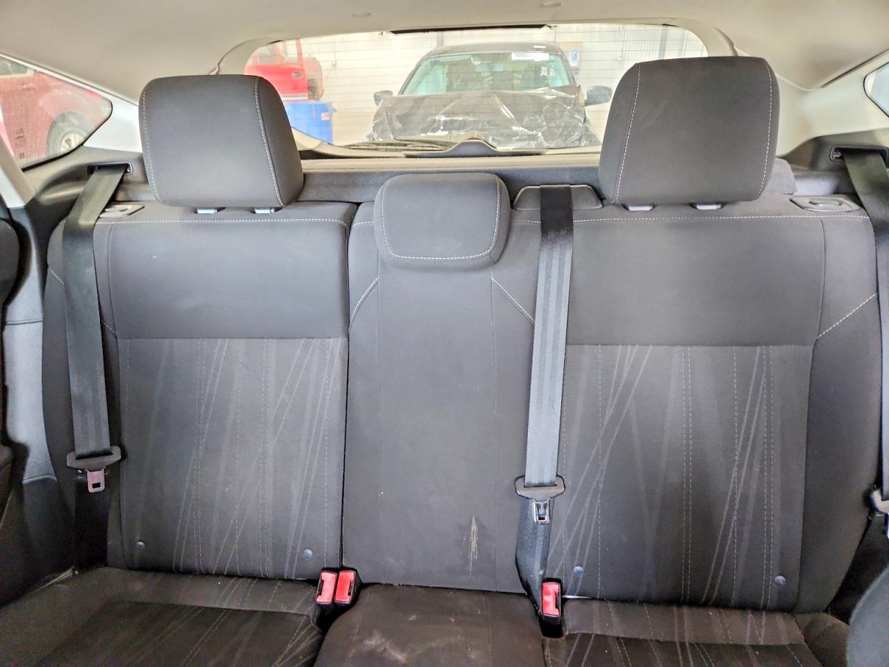 2015 FORD FOCUS SE photo 10