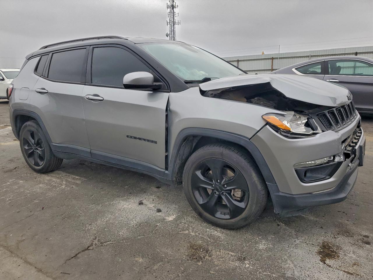 2021 JEEP COMPASS LATITUDE photo 4