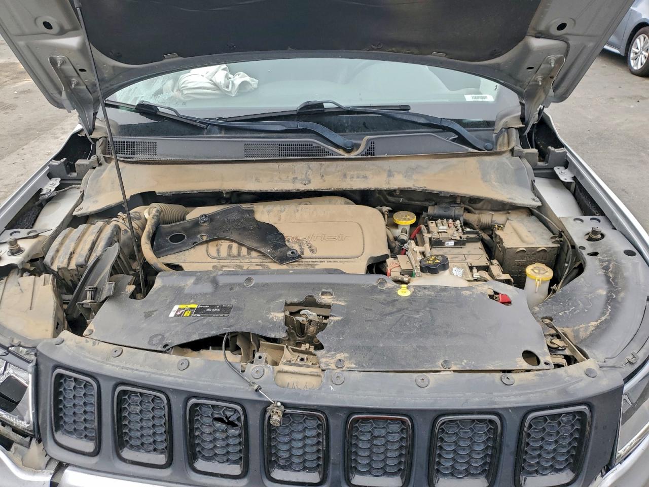 2021 JEEP COMPASS LATITUDE photo 12