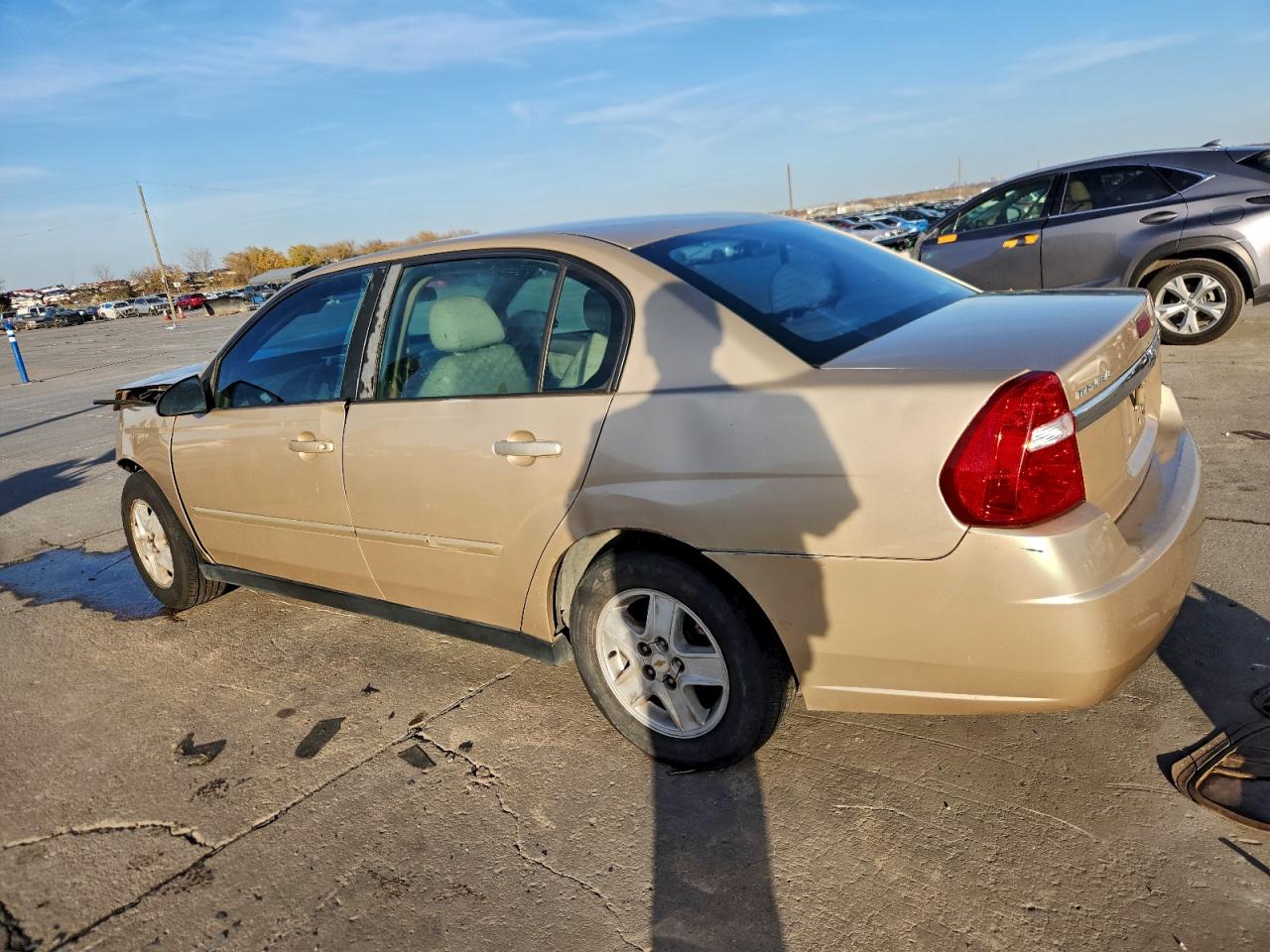 2005 CHEVROLET MALIBU LS photo 2