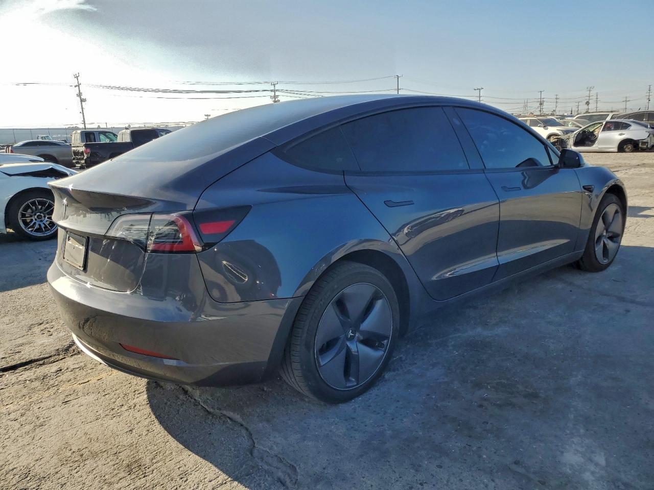 2023 TESLA MODEL 3 photo 3
