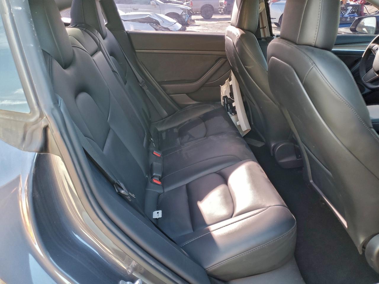 2023 TESLA MODEL 3 photo 10