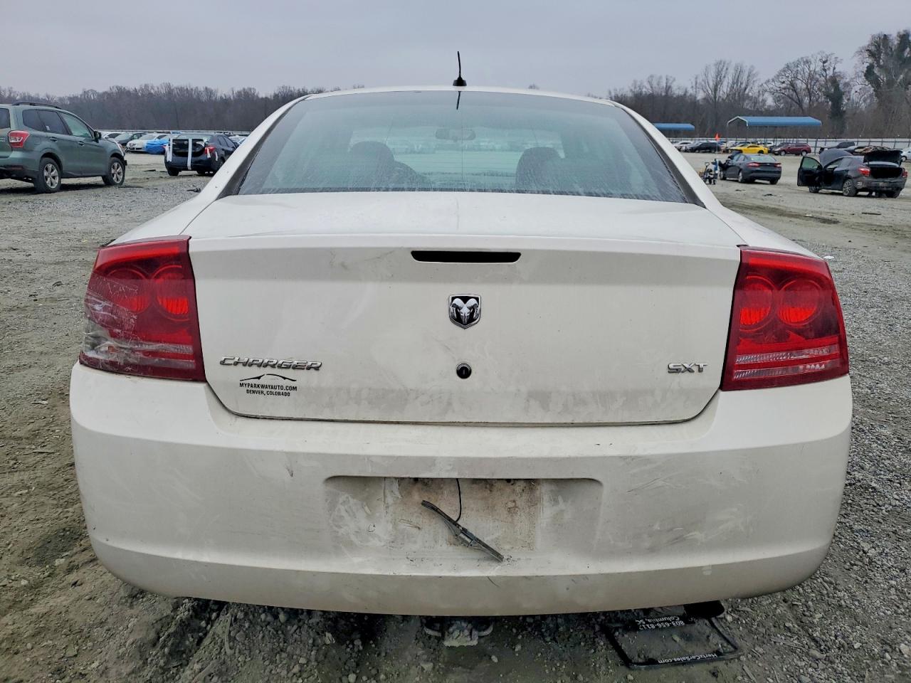 2008 DODGE CHARGER SXT photo 6