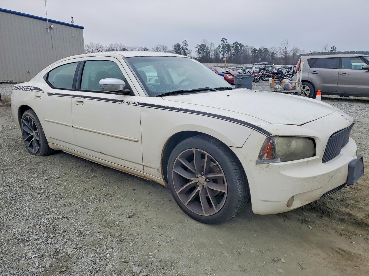 2008 DODGE CHARGER SXT photo 4