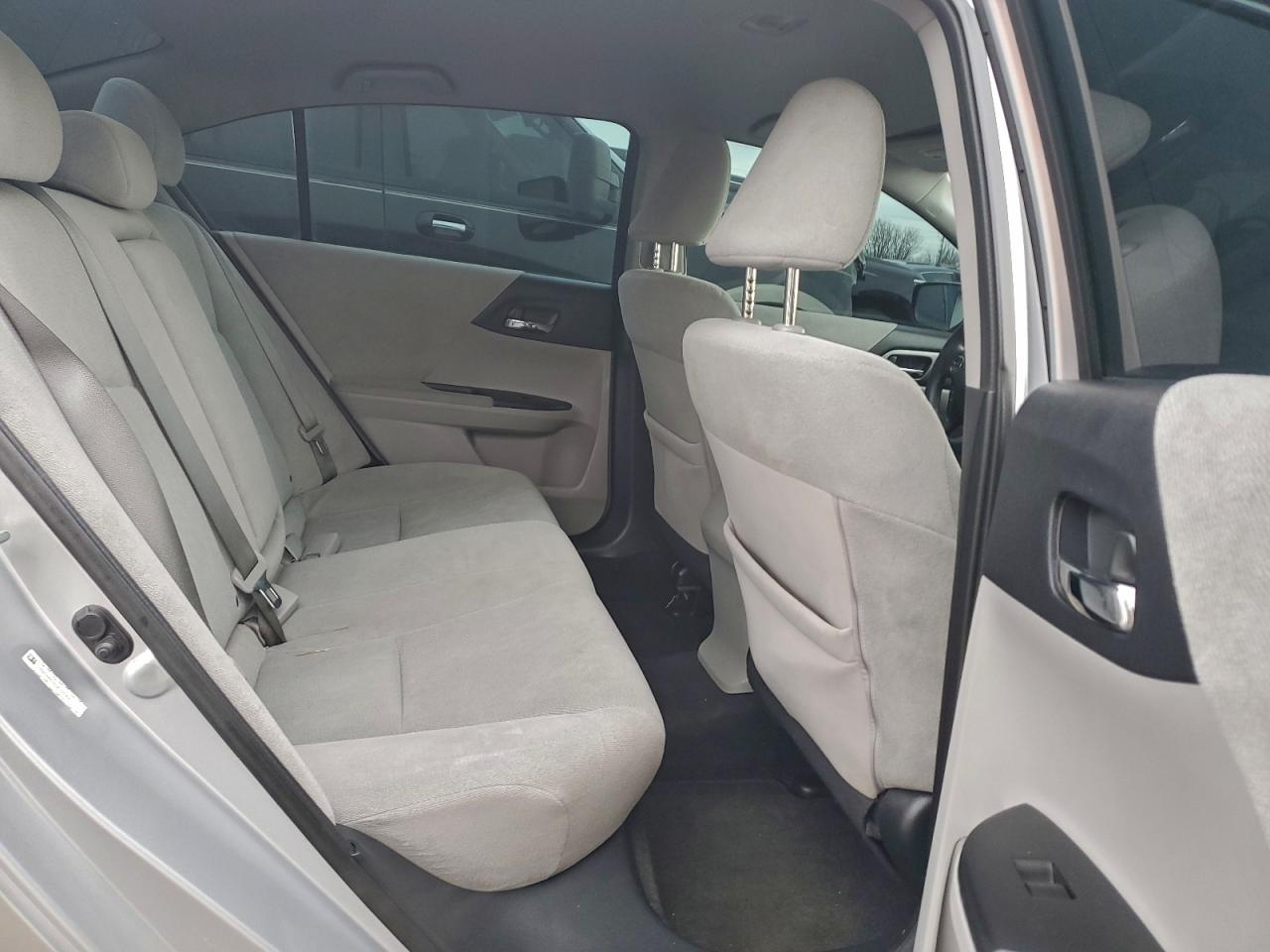 2013 HONDA ACCORD LX photo 10