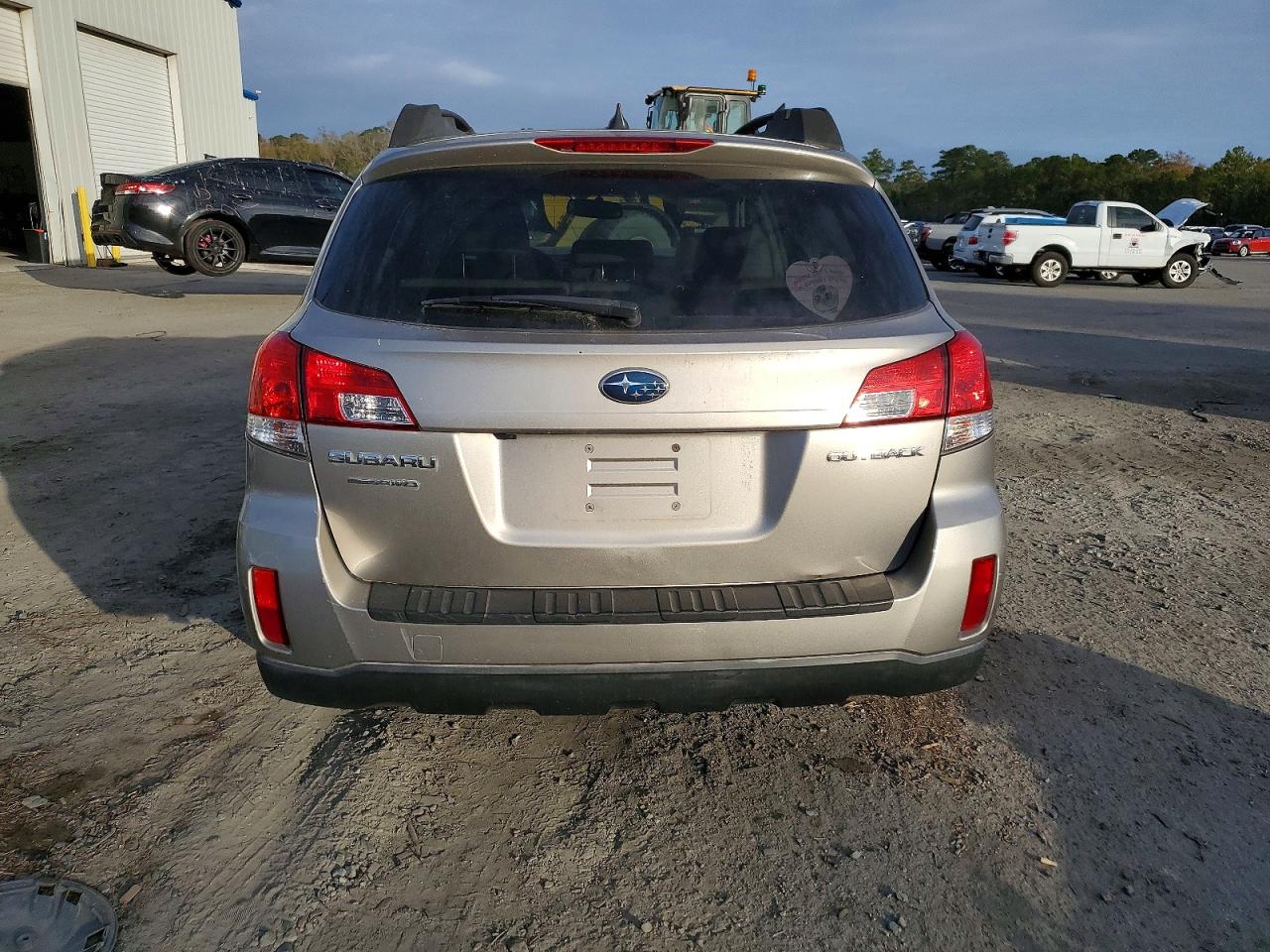 2014 SUBARU OUTBACK 2.5I LIMITED photo 6