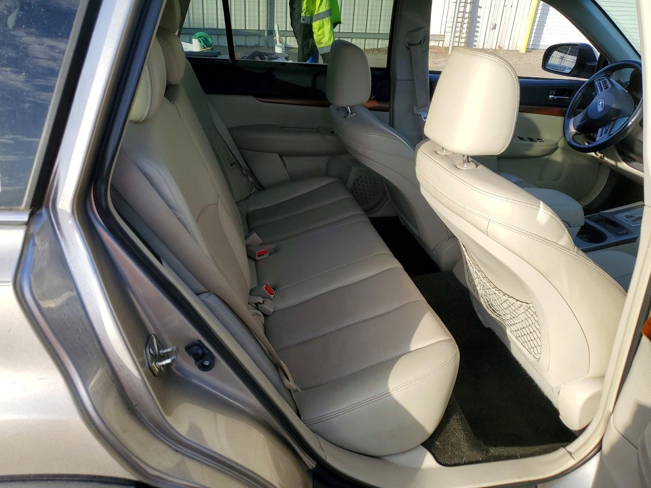 2014 SUBARU OUTBACK 2.5I LIMITED photo 11
